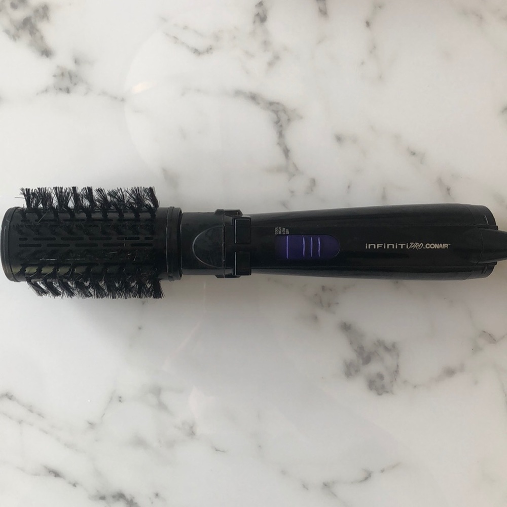 Infiniti Pro by Conair® 2-in-1 Spin Air Brush